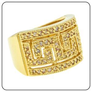 Greek Key Pattern Gold White CZ’s ring
